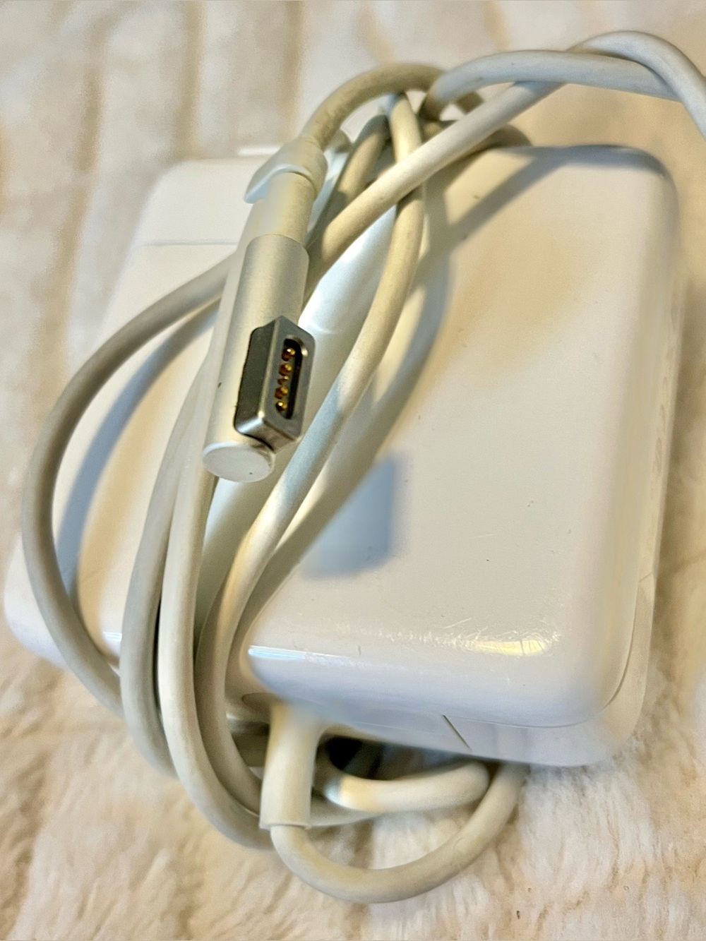 Apple 60W MagSafe Power Adapter Computer Charger, model A1344 for MacBook